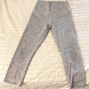 Lulu lemon crop leggings size 6